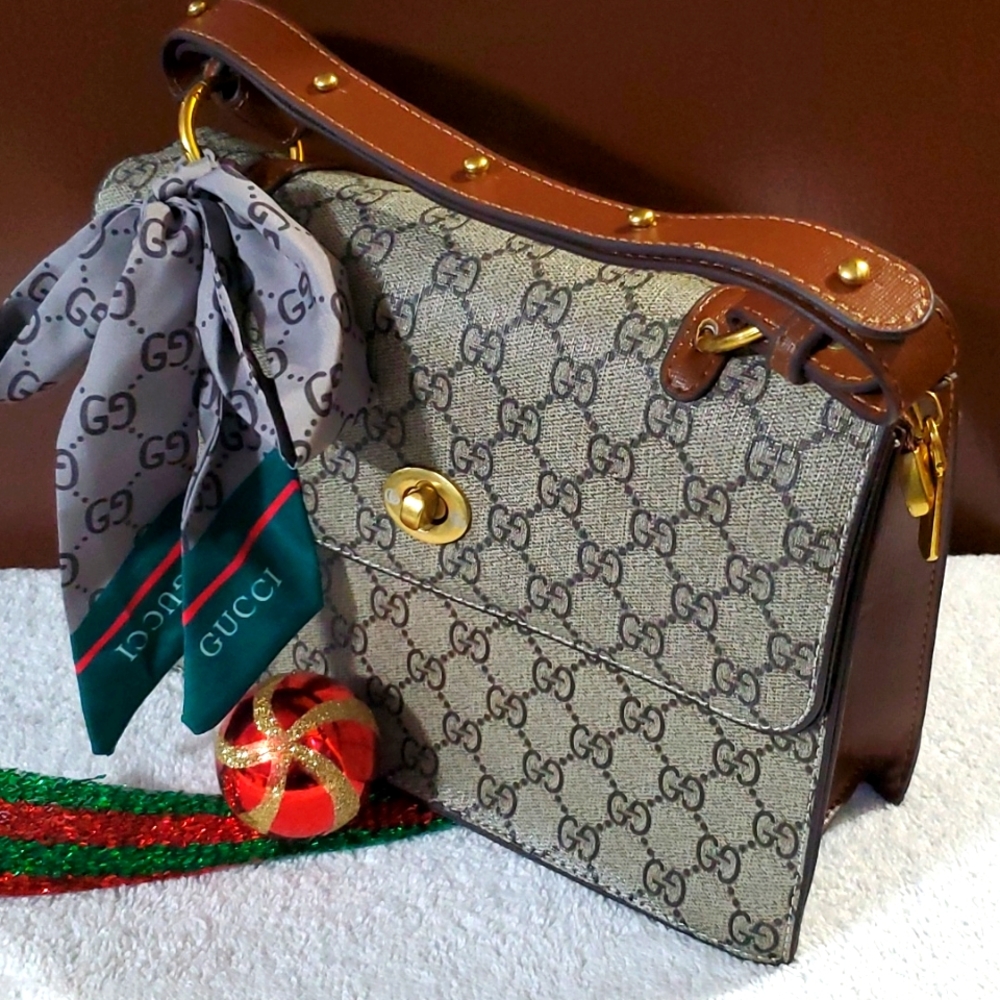 S O L D!   Ladies Fashionable Handbag - $85 NWT